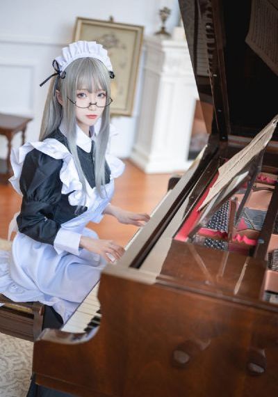 新来的女秘书
