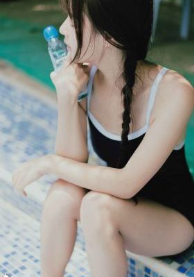 午夜蜜桃视频